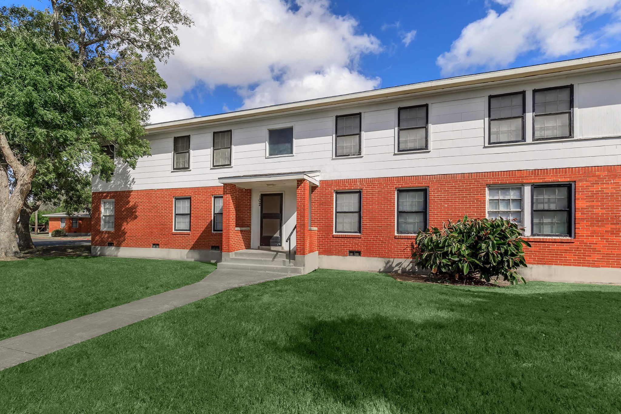 Property thumbnail image