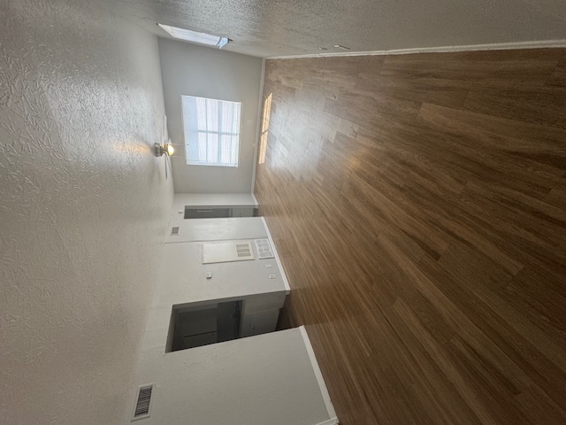 5220 Weber Road - J-201